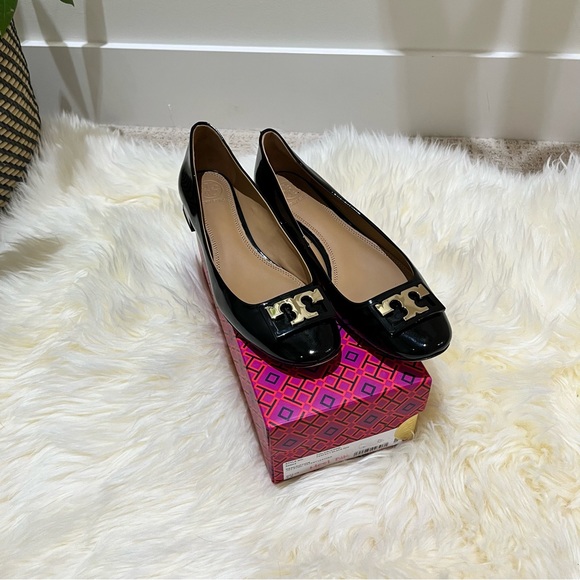 Tory Burch Women's Jill Pump Patent Leather Pump Heel Shoes (With shoe box) - Picture 2 of 16